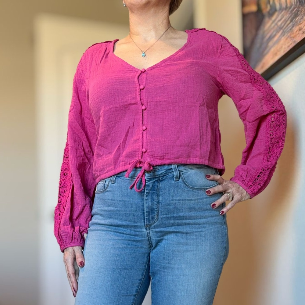 Elegant Fuchsia Blouse with Lace Sleeves
